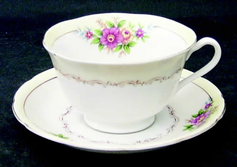 CHK4 Footed Cup & Saucer Set by Chikaramachi (Japan)-1