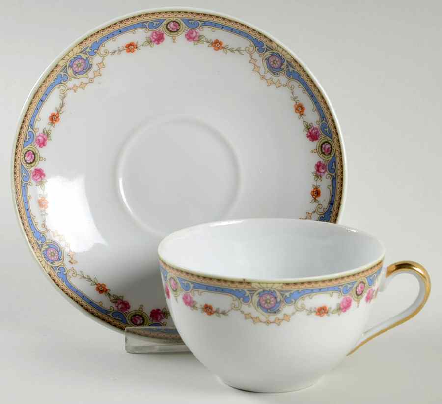 7143 Flat Cup & Saucer Set by Crown China (Czech)-1