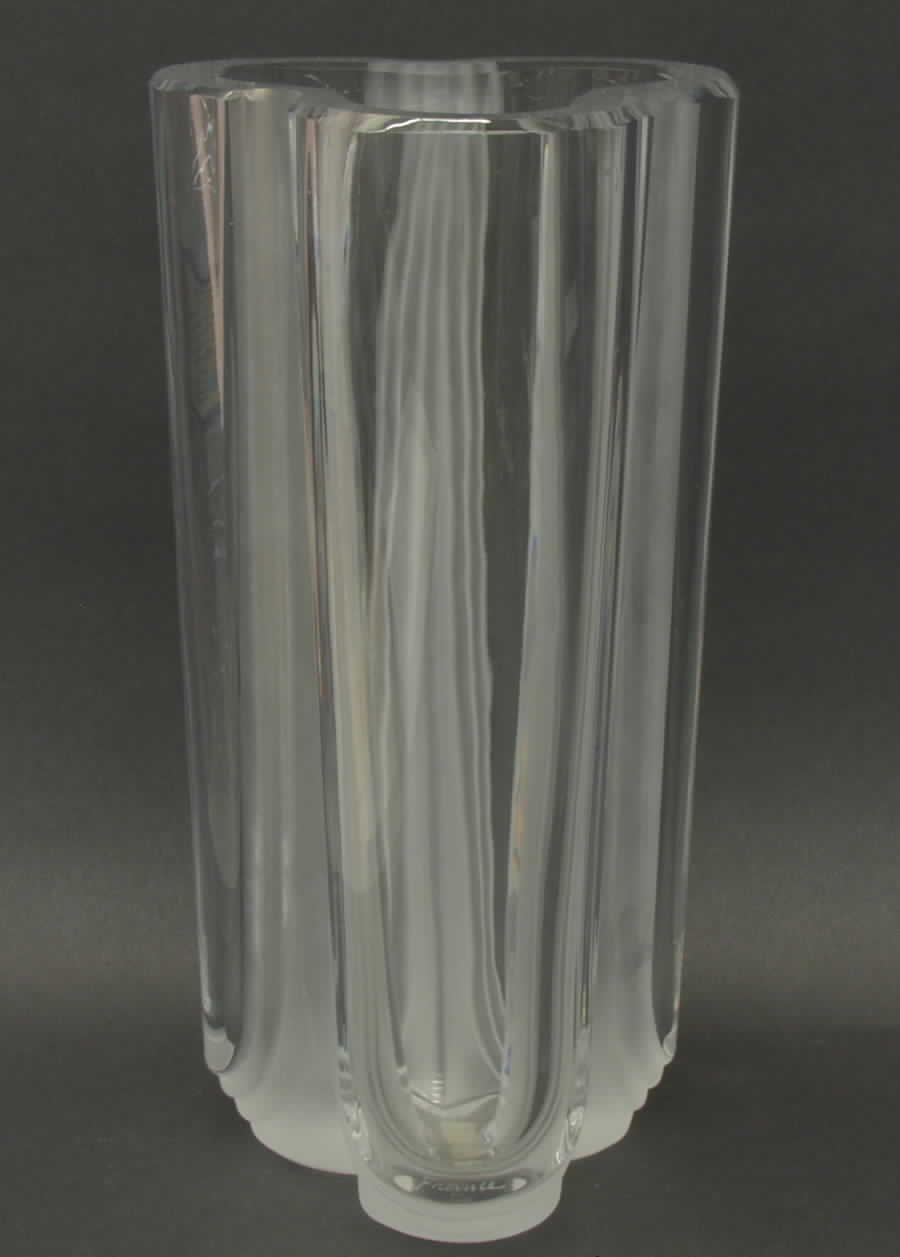 Ariane 8" Flower Vase by Daum-1