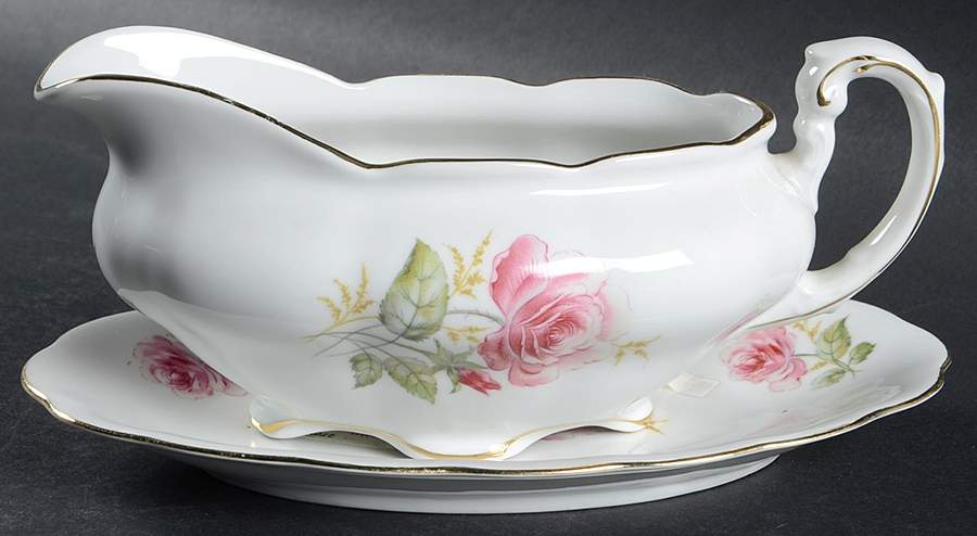 CWH3 Gravy Boat & Underplate by Crown Heiden-1