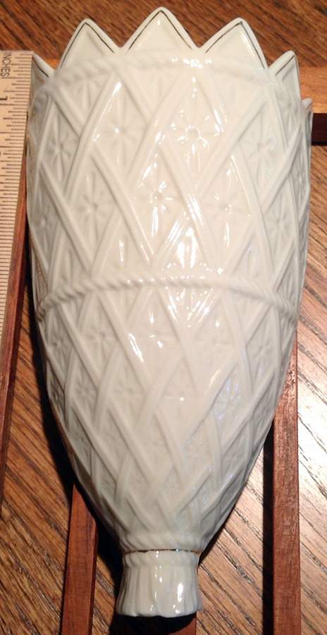 Collectors Society Wall Pocket Vase by Belleek Pottery (Ireland)-1
