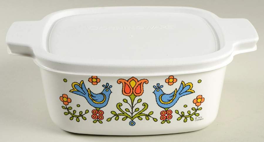 Country Festival 1.5 Quart Square Casserole with Lid by Corning Corelle-1