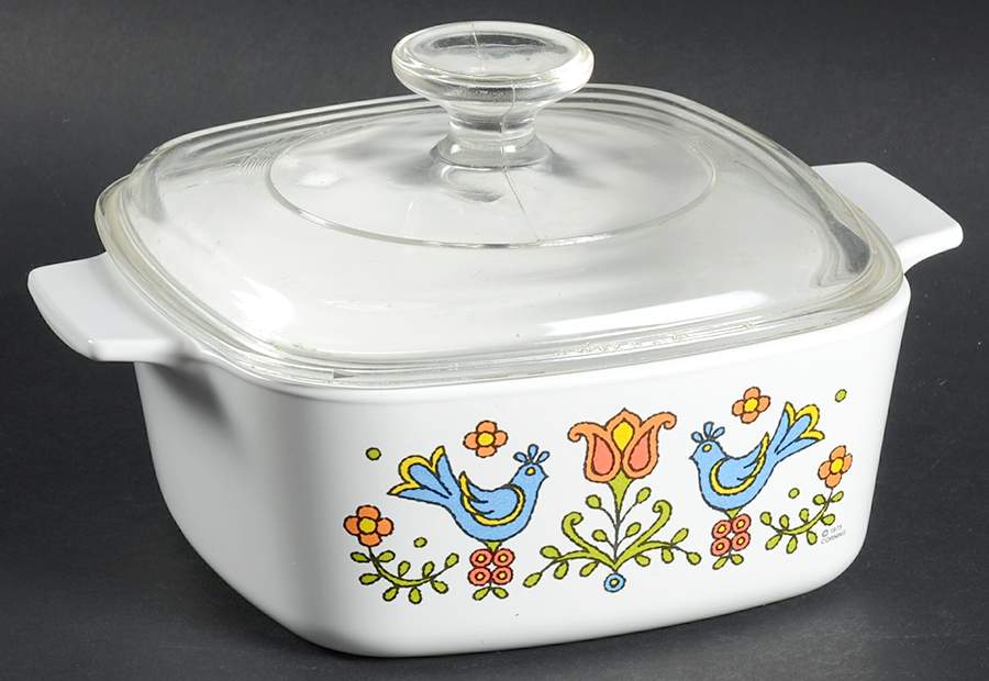 Country Festival 1.5 Quart Square Casserole with Lid by Corning Corelle-1