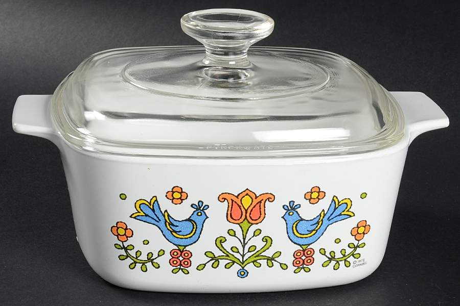 Country Festival 1.5 Quart Square Casserole with Lid by Corning Corelle-1