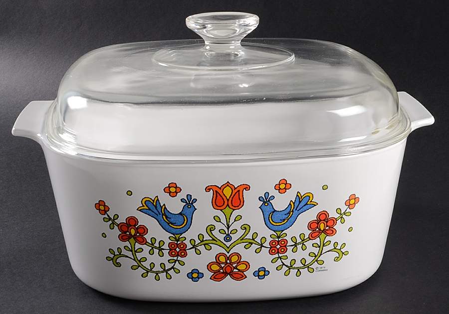 Country Festival 5 Quart Square Casserole with Glass Lid by Corning Corelle-1
