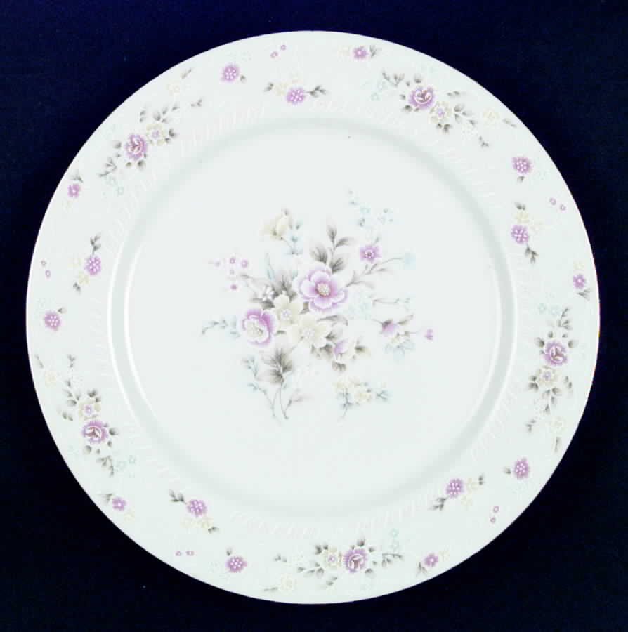 CCN6 Dinner Plate by Crescent (China)-1
