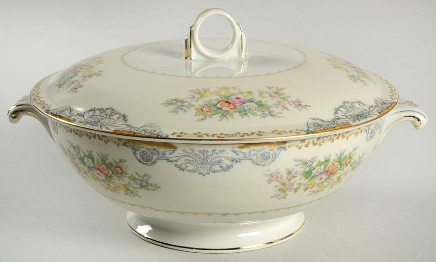 CIJ1 Round Covered Vegetable by Crown Ivory (Japan)-1