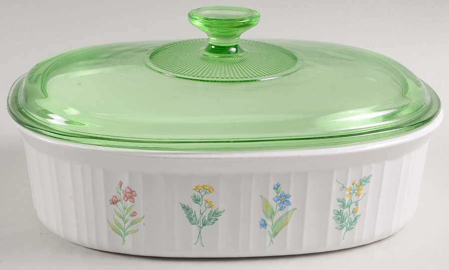 My Garden (Corelle) 2.5 Qt Oval Covered Casserole by Corning Corelle-1