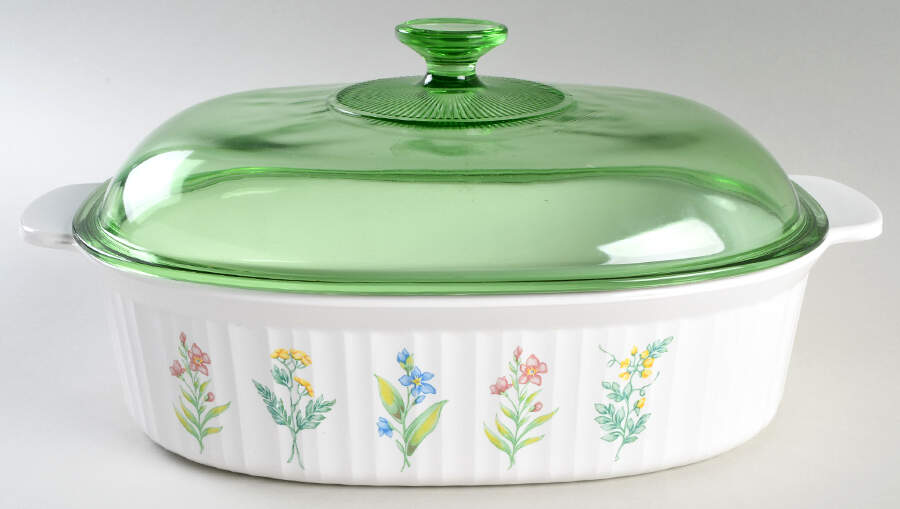My Garden (Corelle) 4 Qt Oval Covered Casserole by Corning Corelle-1