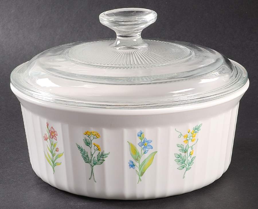 My Garden (Corelle) 1.5 Qt Round Covered Casserole by Corning Corelle-1