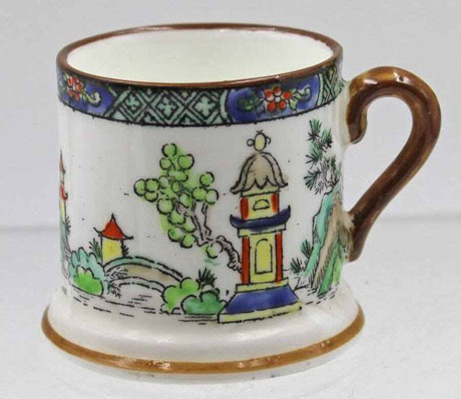 Ye Olde Willow Child's Mug by Crown Staffordshire-1