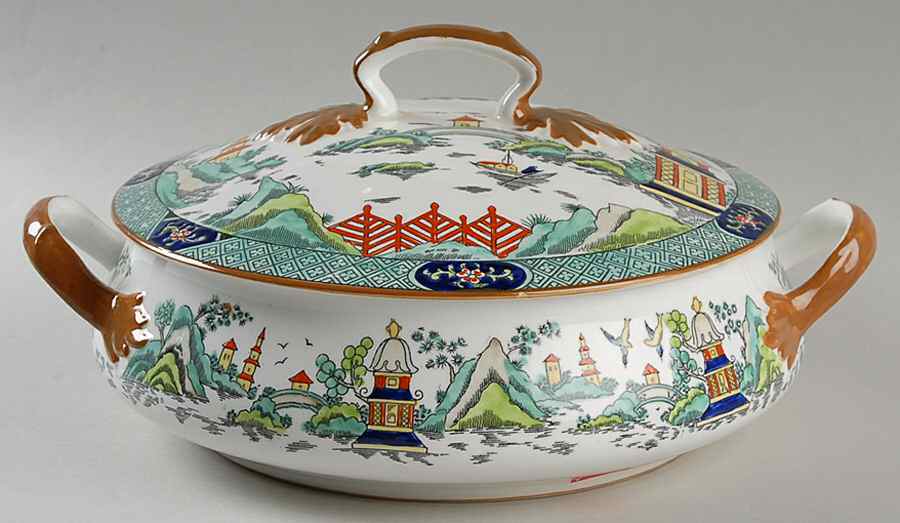 Ye Olde Willow Round Covered Vegetable by Crown Staffordshire-1