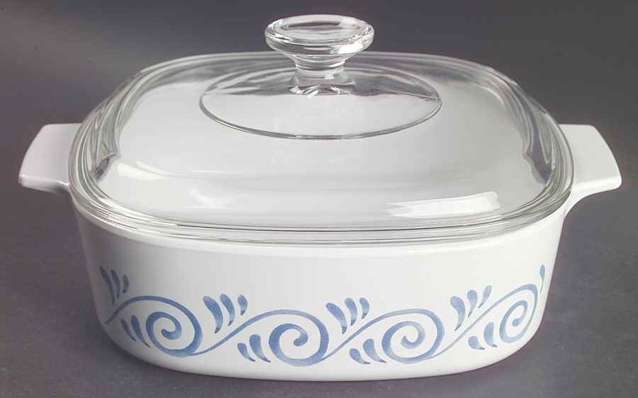 Oceanview (Corelle) 2 Quart Square Casserole with Lid by Corning Corelle-1