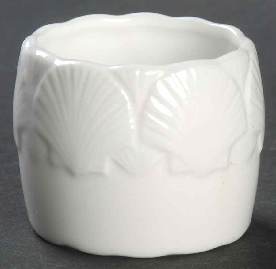 Oceanside Napkin Ring by Coalport-1