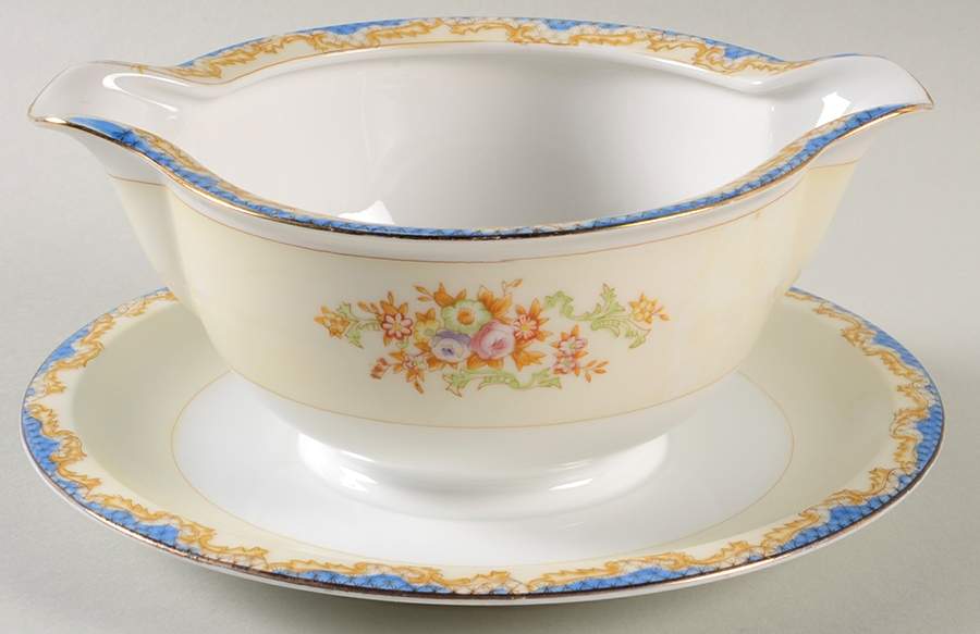 CTM7 Gravy Boat with Attached Underplate by Chatham-1