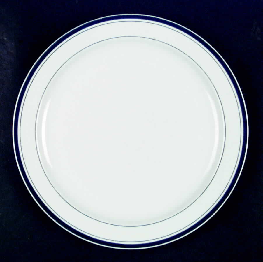 Brasserie Dinner Plate by Crate & Barrel-1