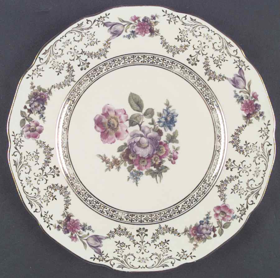 661-6009 Dinner Plate by Czechia-Czechoslovakia-1