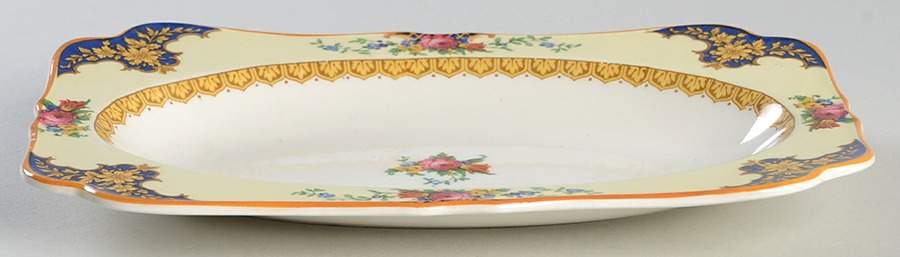 Westminster (Square, Scalloped) Relish by Crown Ducal-1