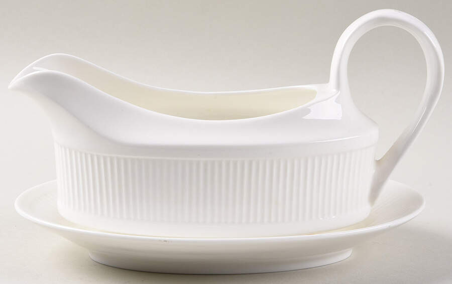 Leeds Gravy Boat & Underplate by Crown Staffordshire-1