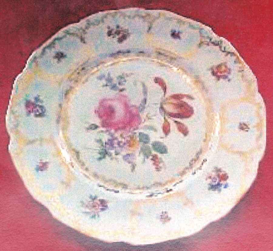 661-6964 Dinner Plate by Czechia-Czechoslovakia-1