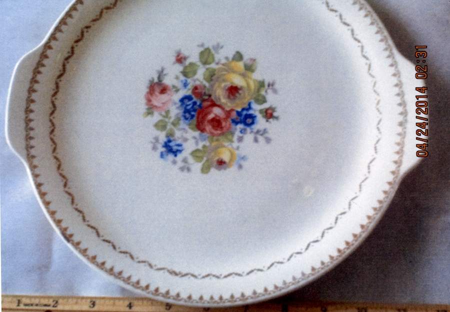 CRO185 Handled Cake Plate by Crooksville-1