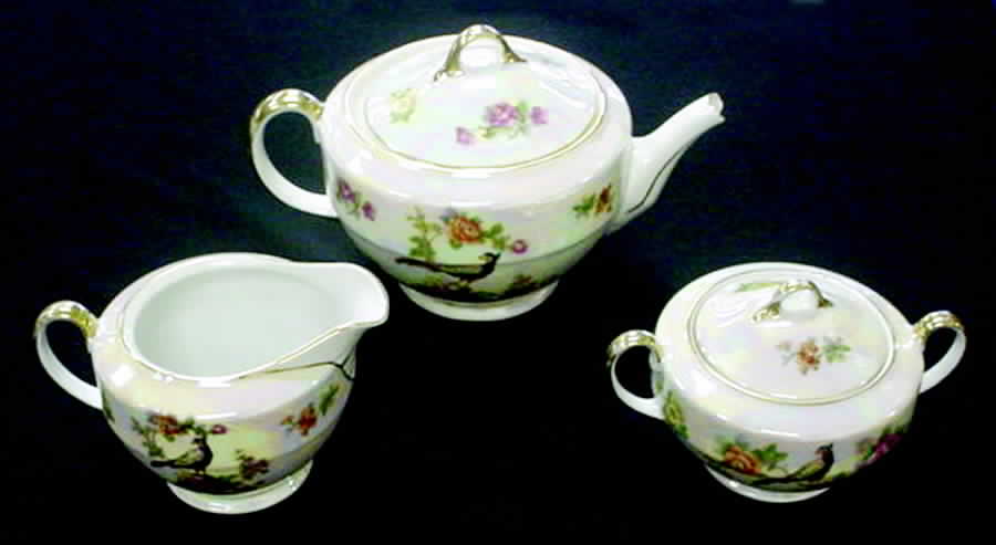 CZE102 Teapot & Lid by Czechia-Czechoslovakia-1