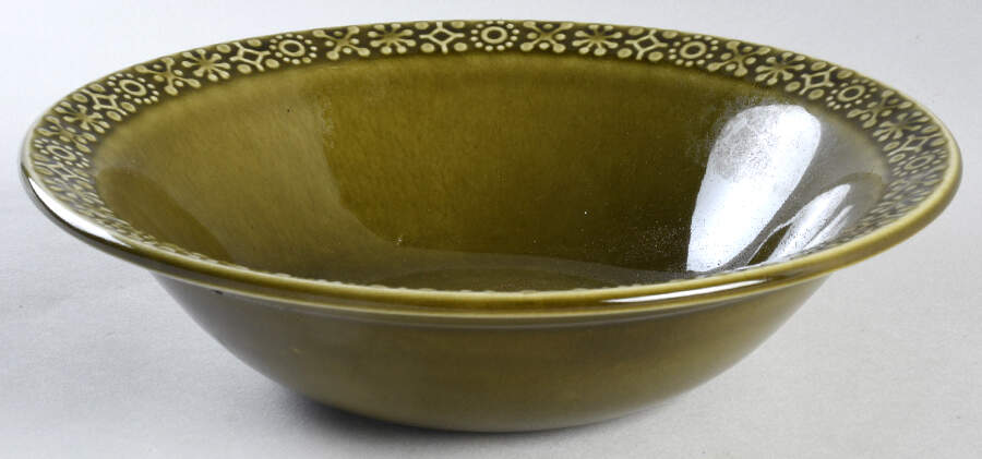 Connemara Erin Green 9" Round Vegetable Bowl by Celtic (Ireland)-1