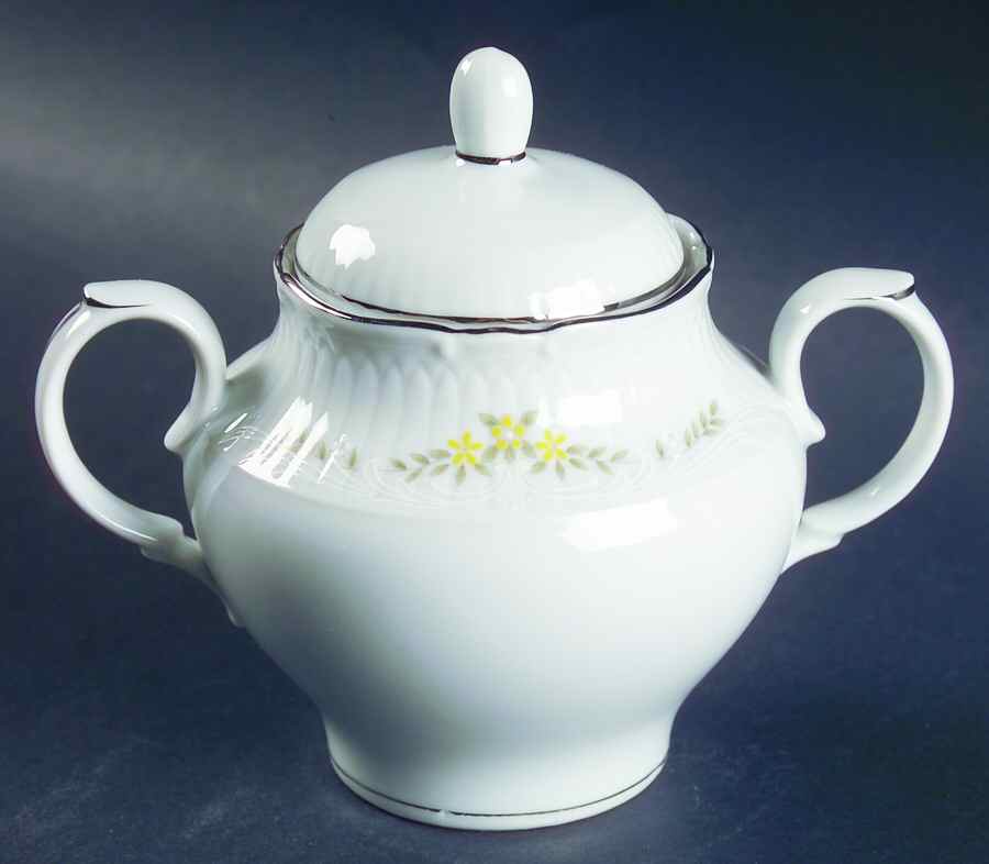 Cherie Sugar Bowl & Lid by Crown Royal (Japan)-1