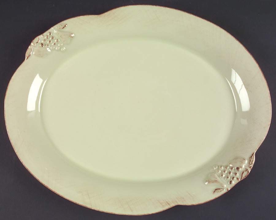 Madeira Harvest (Sage Green) 15" Oval Serving Platter by Casafina-1