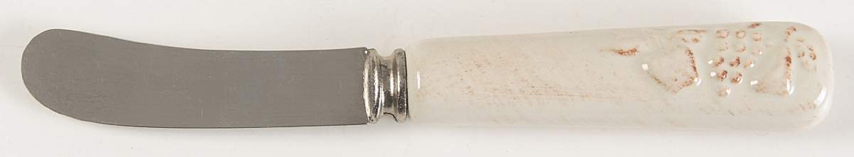 Madeira Harvest (Vanilla Creme) Canape Spreader by Casafina-1