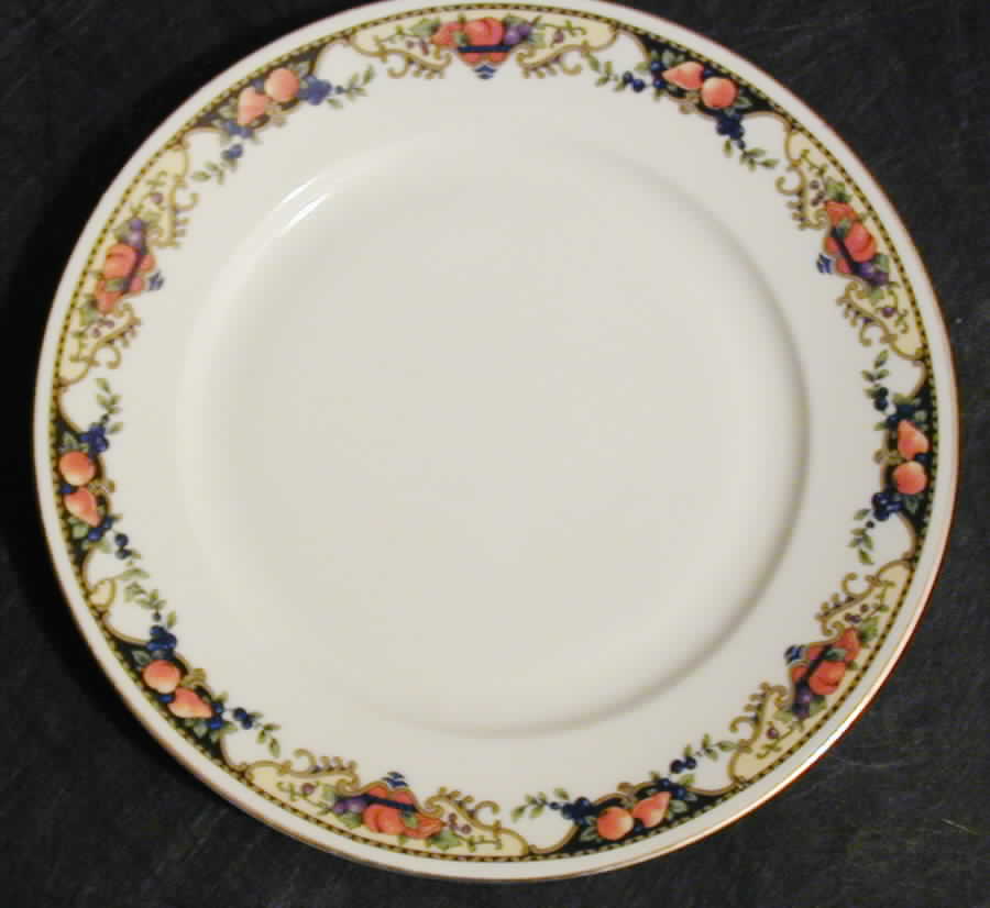 CZE135 Dinner Plate by Czechia-Czechoslovakia-1