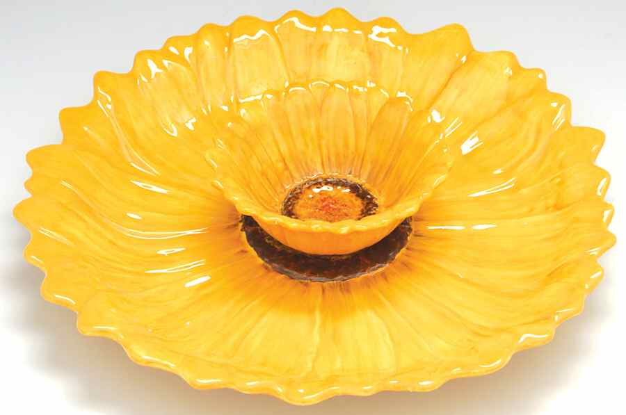 Sunflower (Scalloped Edge) (2 Piece) Chip & Dip Set by Certified International-1