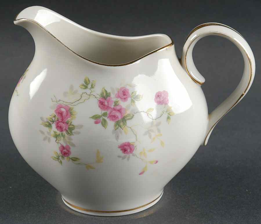CST7 Creamer by Crescent (Japan)-1