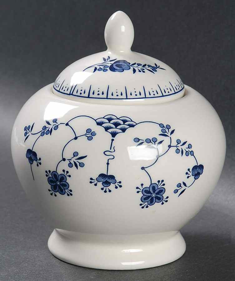 Helsinki Finlandia (Smooth Edge) Sugar Bowl & Lid by Churchill-1