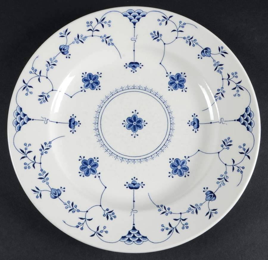 Helsinki Finlandia (Smooth Edge) Luncheon Plate by Churchill-1