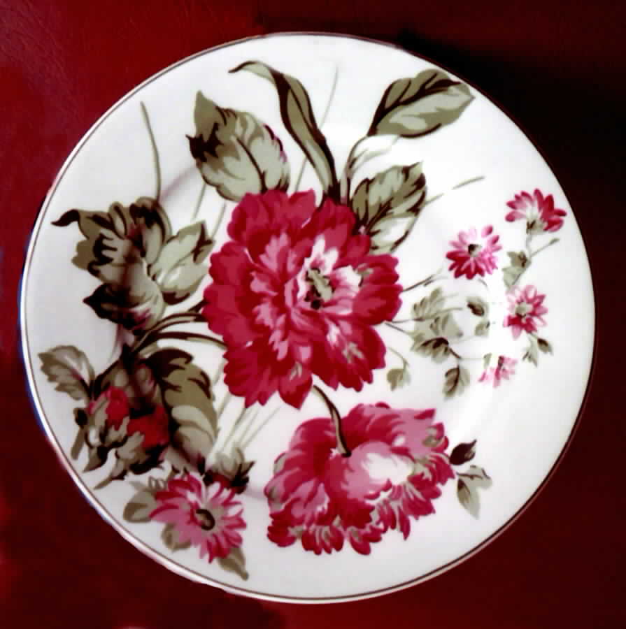 Peony Dinner Plate by China Pearl-1