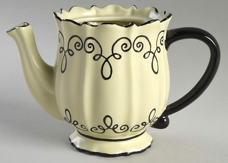 Bon Bonniere Buttercreme Teapot No Lid by Chaleur-1