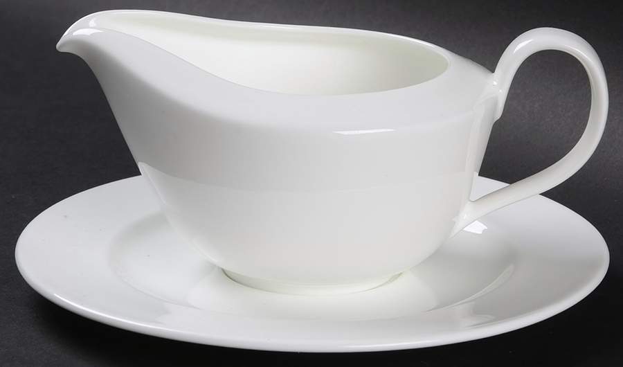 Anna Gravy Boat & Underplate by Crate & Barrel-1