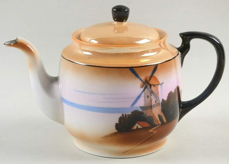 CHK10 Small Teapot & Lid by Chikaramachi (Japan)-1