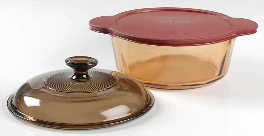 Visions Amber 2.5 Qt Round Casserole with Glass & Plastic Lids by Corning Corelle-1