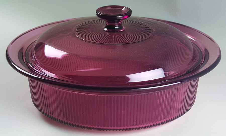Visions Cranberry 2.5 Qt Round Covered Casserole by Corning Corelle-1
