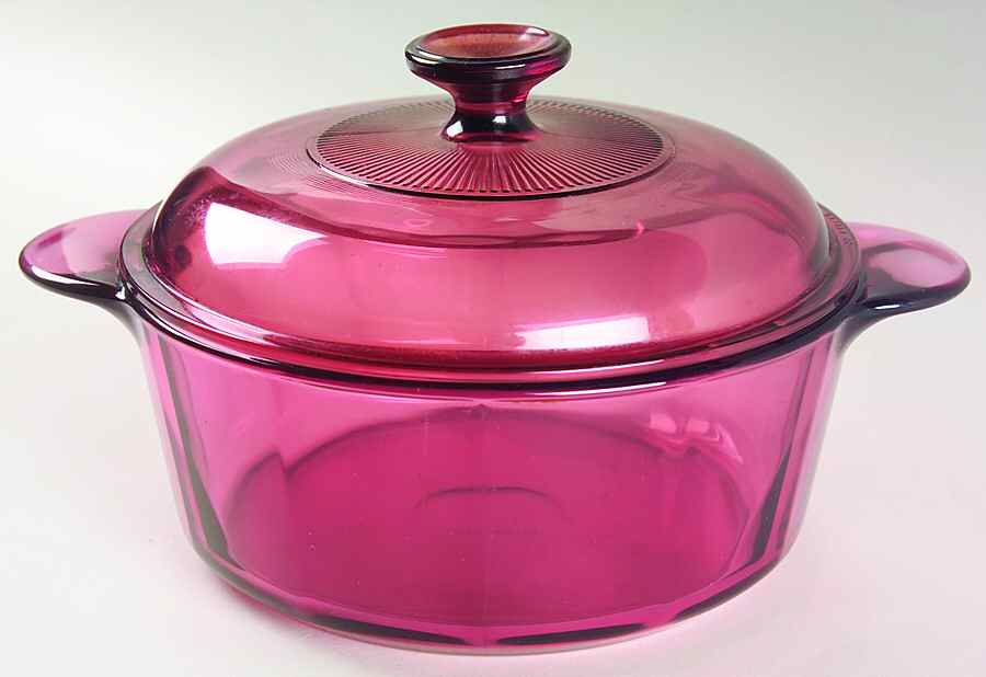 Visions Cranberry 2.5 Qt Round Covered Casserole by Corning Corelle-1