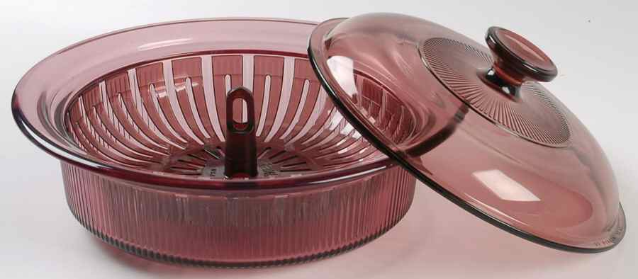 Visions Cranberry 1.5 Qt Rd Cov Cas w/Gls Lid & Plastic Steam Baskt by Corning Corelle-1