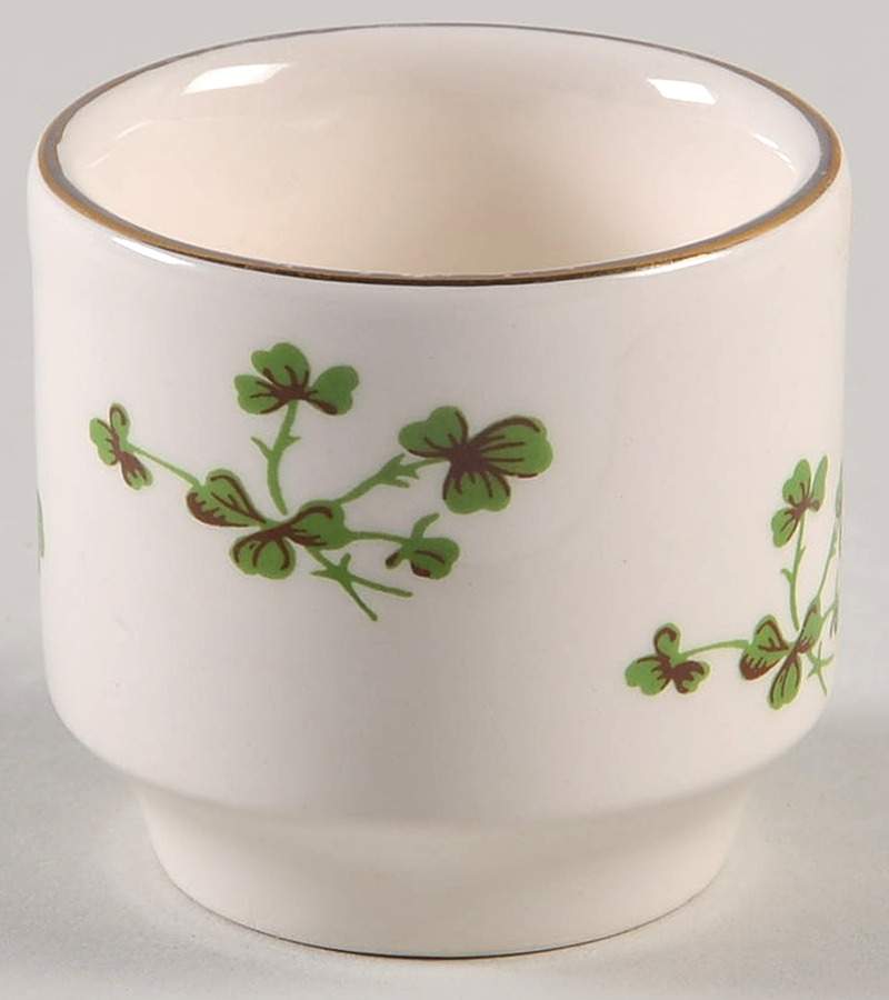 Shamrock Single Egg Cup by Carrigaline-1