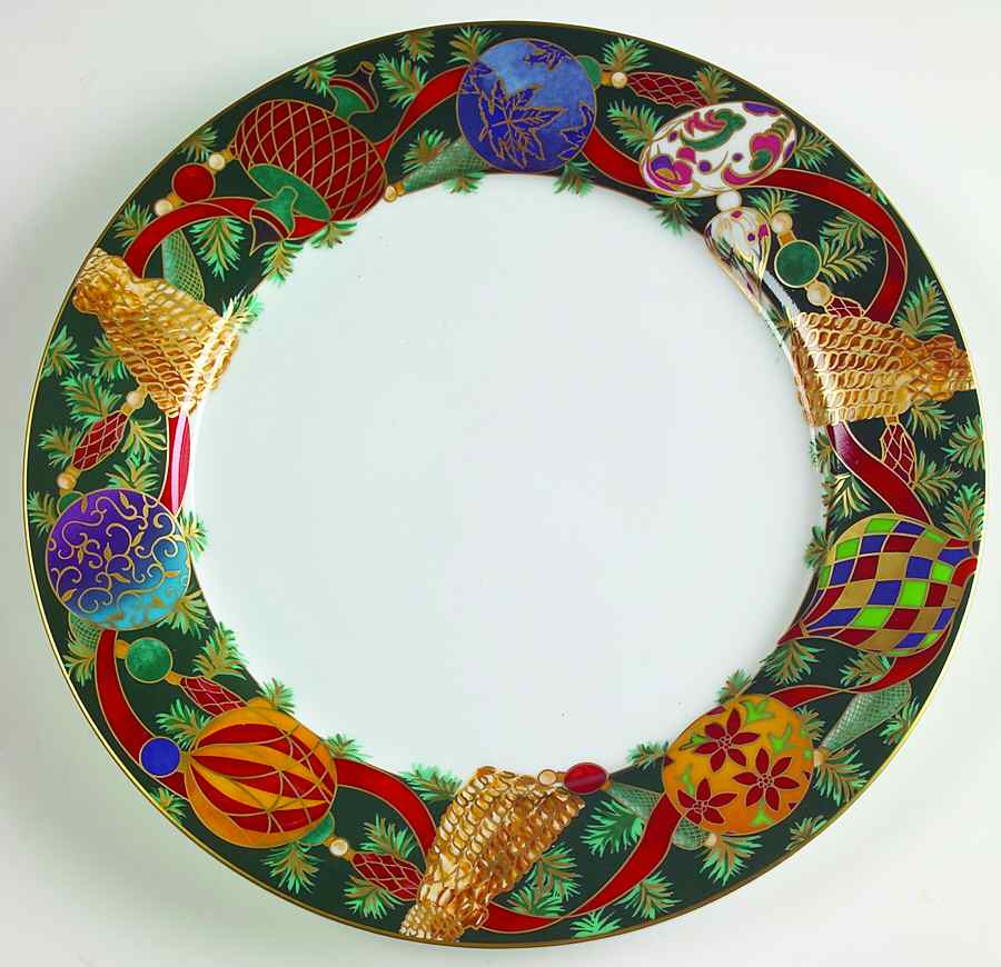 Classic Wreath (Green Band) Dinner Plate by Christopher Radko-1