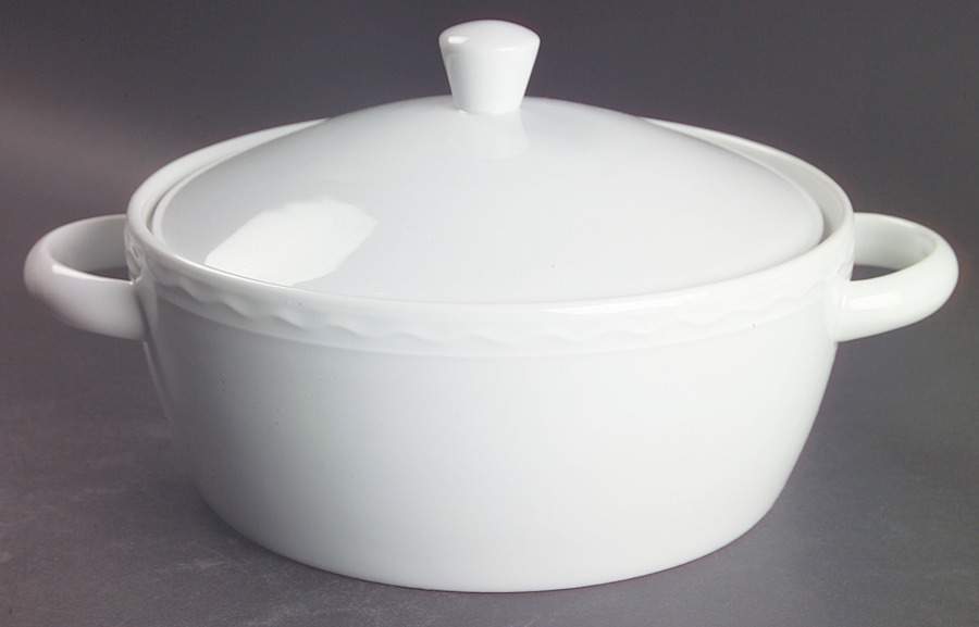 Palazzo 2.25 Qt Round Covered Casserole by Crate & Barrel-1