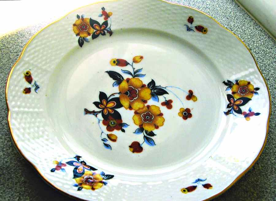 CZE177 Dinner Plate by Czechia-Czechoslovakia-1