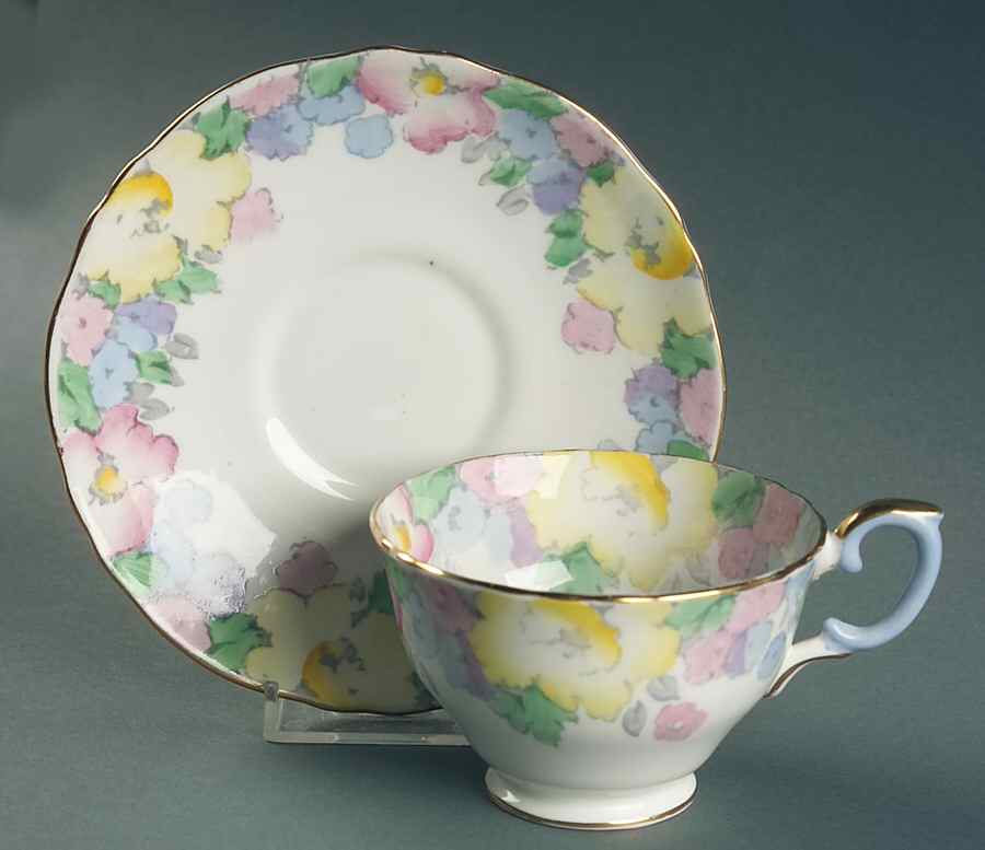 F14910 (Scalloped) Footed Cup & Saucer Set by Crown Staffordshire-1