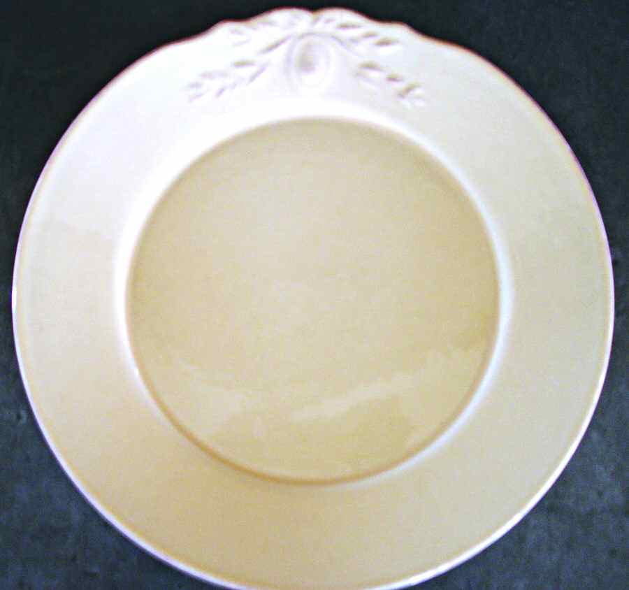 CLR29 Dinner Plate by The Cellar (China)-1