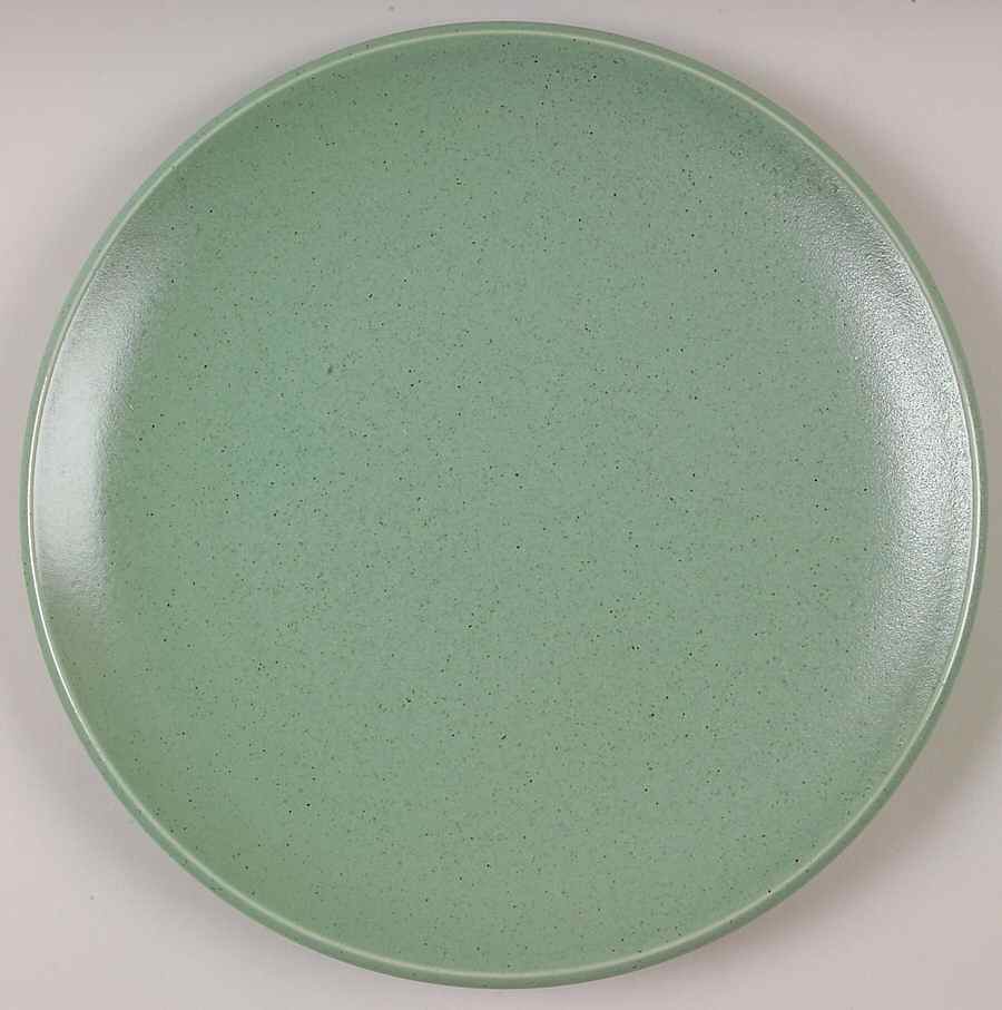 Cargo Fatigue (Medium Green) Dinner Plate by Calvin Klein-1